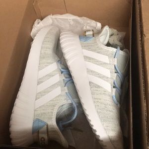 Adidas “Kaptir X” memory foam shoes
